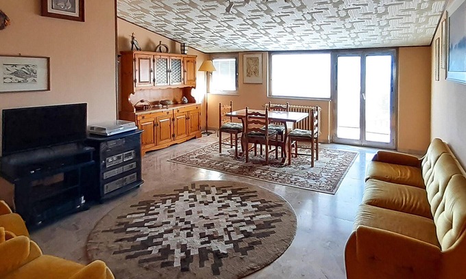 Penne Apartment | Stunning apartment in Penne with WiFi