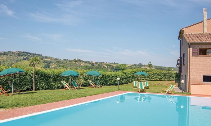 Montaione Apartment | Stunning apartment in Montaione FI