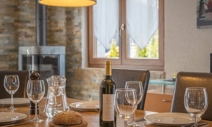 Chamoson House | Stunning private villa for 6 people with WIFI, TV, terrace and pets allowed