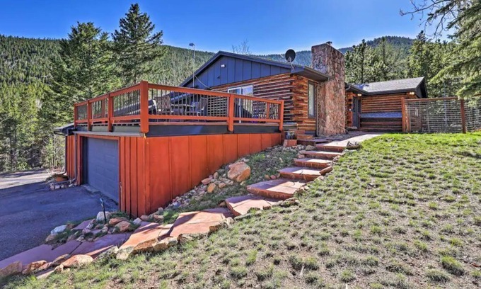 Shadow Mountain House | Stunning Conifer Abode with Private Balconies & Grill!
