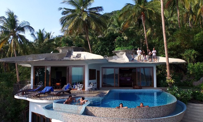 Koh Tao Villa | Stunning, Exotic Three Bedroom, With Huge, Private Infinity Edge Swimming Pool!