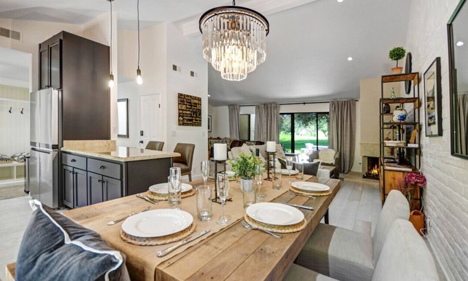 Napa Condo | Stunning Golf Course Retreat: Pool, BBQ, Fire Pit
