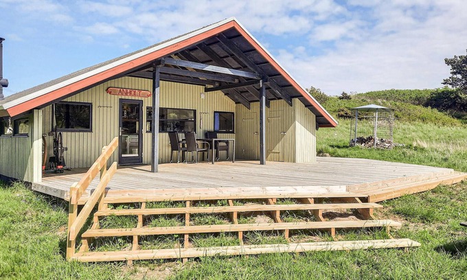 Anholt House | Stunning home in Anholt with kitchen