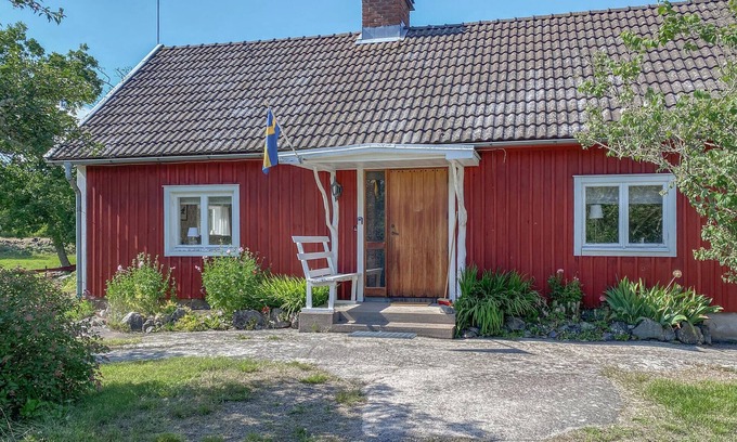 Figeholm House | Stunning home in Figeholm with WiFi