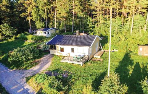 Tamta House | Stunning Home In Fristad With Wifi
