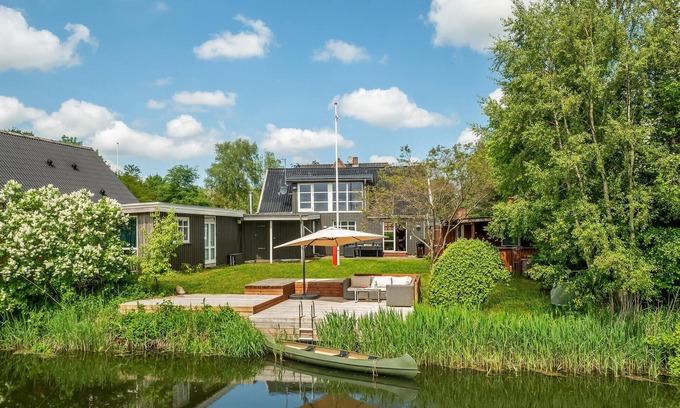Grenaa House | Stunning home in Grenaa with WiFi