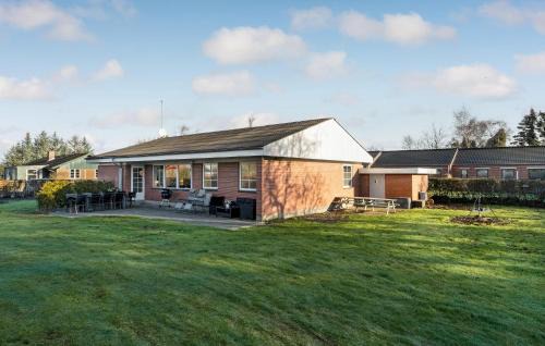 Havndal House | Stunning Home In Havndal With Wifi