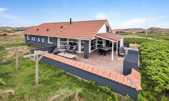 Argab House | Stunning home in Hvide Sande with sauna