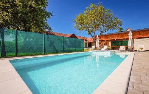 Ivanska House | Stunning Home In Ivanska