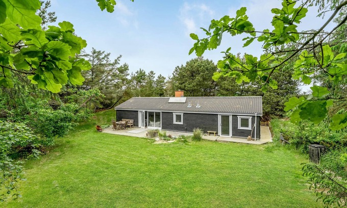Sønder Vorupør House | Stunning home in Thisted with WiFi