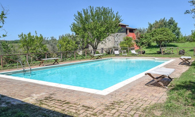 Montefiascone House | Stunning home in Montefiascone VT