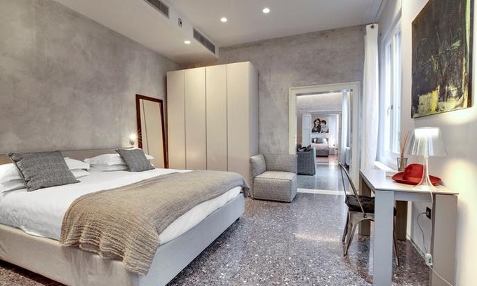 San Marco Apartment | Stunning Modern Apartment In The Heart Of Venice
