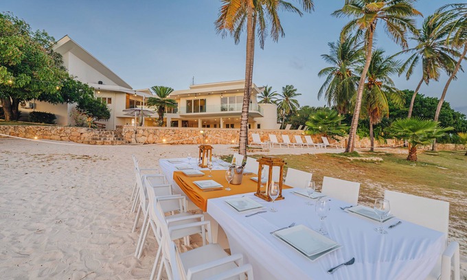 Palm Beach House | Stunning Oceanfront Villa, 8BR, Private Pool & Beach Access