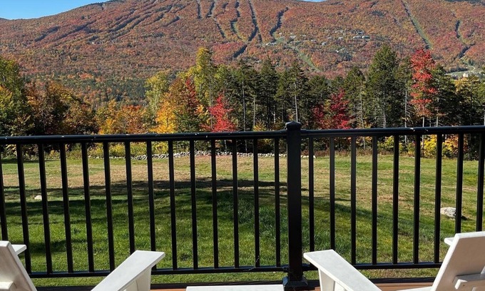 Ludlow House | Stunning Okemo Views - 3BR 3BA - 6 Mins to Lifts on 10 Private Acres