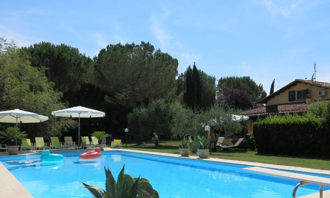 San Giuliano Terme House | Stunning private villa for 4 people with private pool, WIFI, TV, terrace and parking