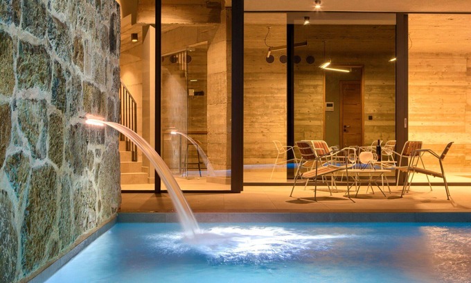 Krk House | Stunning private villa for 12 guests with private pool, WIFI, hot tub, A/C, TV and terrace