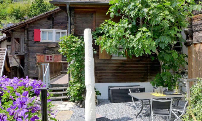 Erschmatt House | Stunning private villa for 4 guests with WIFI, terrace and panoramic view