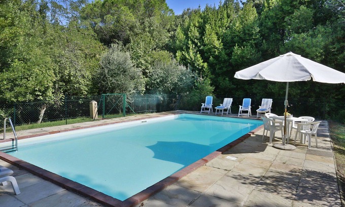 Montelopio Villa | Stunning private villa for 12 people with private pool, WIFI, TV, terrace and panoramic view