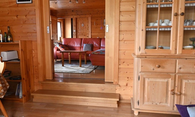 Chamoson House | Stunning private villa for 5 people with WIFI, TV and balcony