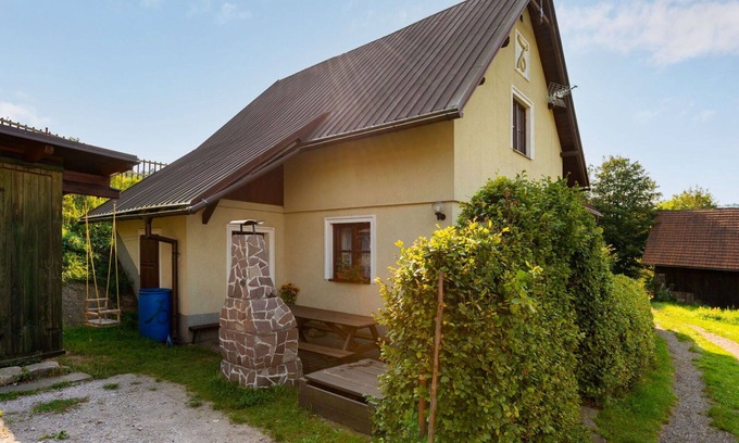 Haje nad Jizerou House | Stunning private villa with private pool, WIFI, TV, terrace, pets allowed, panoramic view, parking