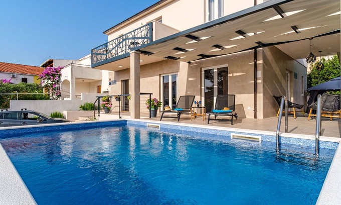 Cove Makarac (Milna) House | Stunning private villa for 8 people with WIFI, A/C, private pool, TV and terrace
