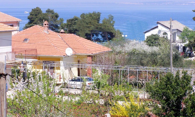 Ugljan House | Stunning private villa for 8 guests with A/C, WIFI, TV and terrace