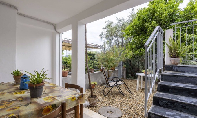 Civezza House | Stunning private villa for 4 guests with WIFI, TV, terrace and panoramic view