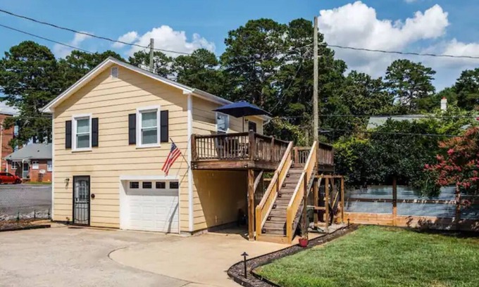Gastonia House | Stunning renovated historic home with in-law apt