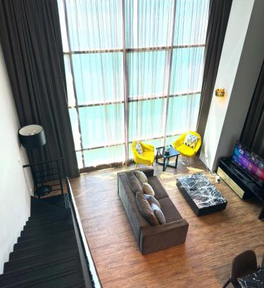 George Town Apartment | Stunning Seaview Duplex George Town Maritime Suites
