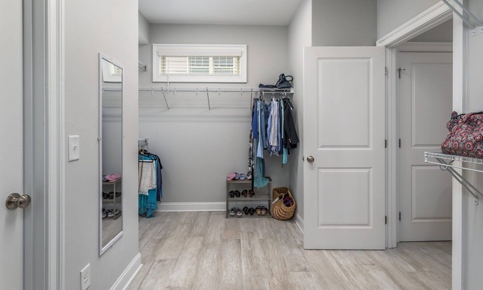 Greensboro House | Stunning & Spacious 3 Br 3 Bath Townhome Near Everything!