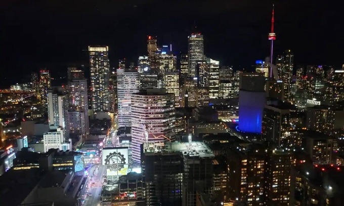 Bay Street Corridor Apartment | Stunning Unit in City Centre