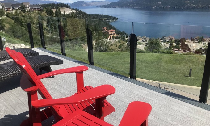 Central Okanagan Cottage | Stunning View at our Gorgeous Cottage Retreat with 3 Decks! Licensed.
