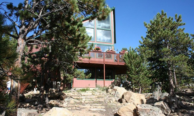 Ward House | Stunning Views Of The Indian Peaks On Mountain Lake