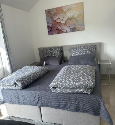 Aubing-Sud Apartment | Stylisches Apartment mit 2 Zimmern - "Komfort & Design vereint!"