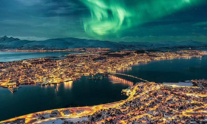 Tromso Apartment | Stylish 2BR Stay in the Heart of Tromsø