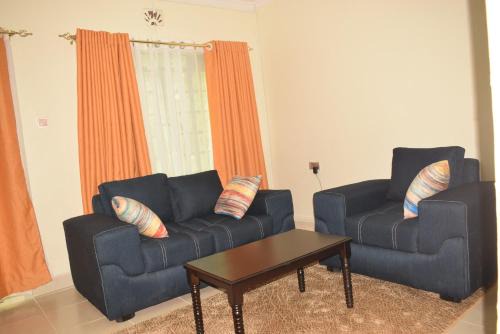Kakamega Apartment | Stylish 2BR with Wi-Fi and secure parking