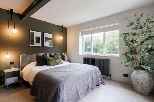 West Wittering House | Stylish 4 Bed Home close to beach