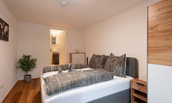 Angath Apartment | Stylish apartment in an idyllic location