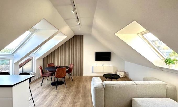 Weststadt Apartment | Stylish apartment in a central location - with air conditioning