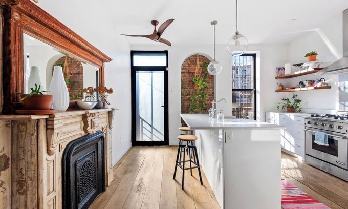 Bedford-Stuyvesant Hotel | Stylish Bed-Stuy 2brdm, 2.5 bath