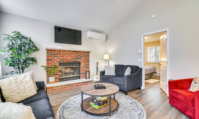 Tobyhanna House | Stylish Tobyhanna Home w/Fire Pit + Lake Access!