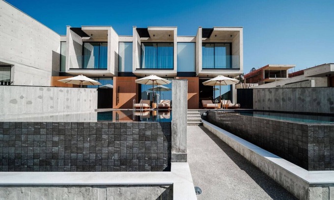 Chlorakas House | Stylish Townhouse with stunning sea view and pool