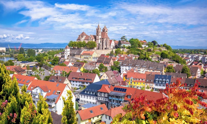 Breisach Apartment | Stylish vacation apartment in a historic property in the pedestrian zone