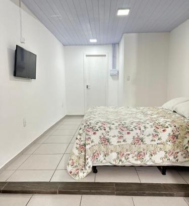 Bela Vista House | Suíte em Hospedagem 100m da BR