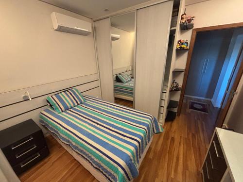 Brasilia House | Suíte Home Office no Cruzeiro