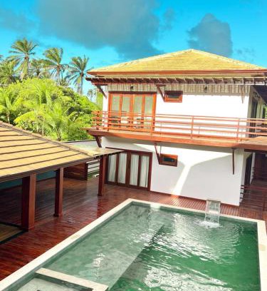Barra Grande Apartment | Suíte S2 Cama casal 1 solteiro banheiro · Alicena Suítes na Ponta do Mutá S2
