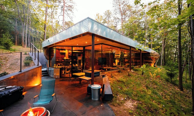 South Bloomingville House | SubTerra @ Lost Cavern