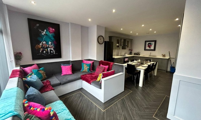 South Shore Apartment | Sugar Hill Suite by Sasco Apartments