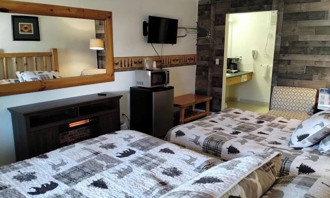 Ohiopyle Hotel | Sugarloaf | 1BR,1BA, Cabinesque Hotel in Ohiopyle