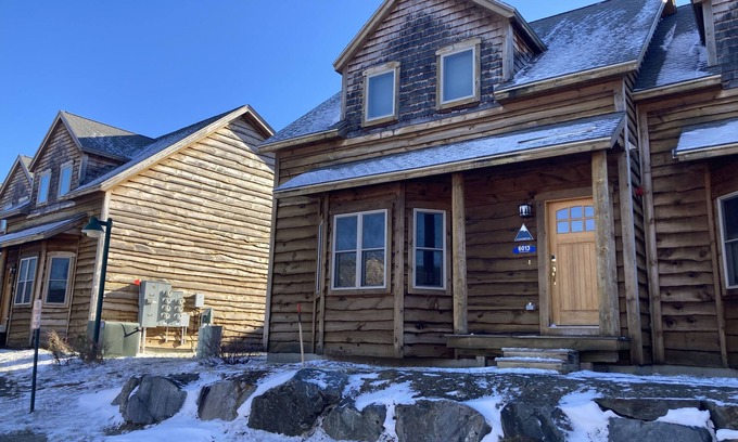 Carrabassett Valley House | Sugarloaf Timberline Townhome - West Mountain